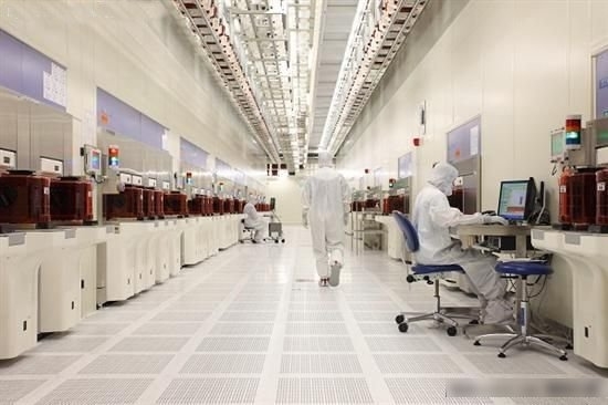 揭秘Intel CPU制造工厂:生化危机即视感